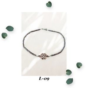 Majestic Copper Filigree Anklet - Grey Patina Glass Beads - Rhodium Clasp